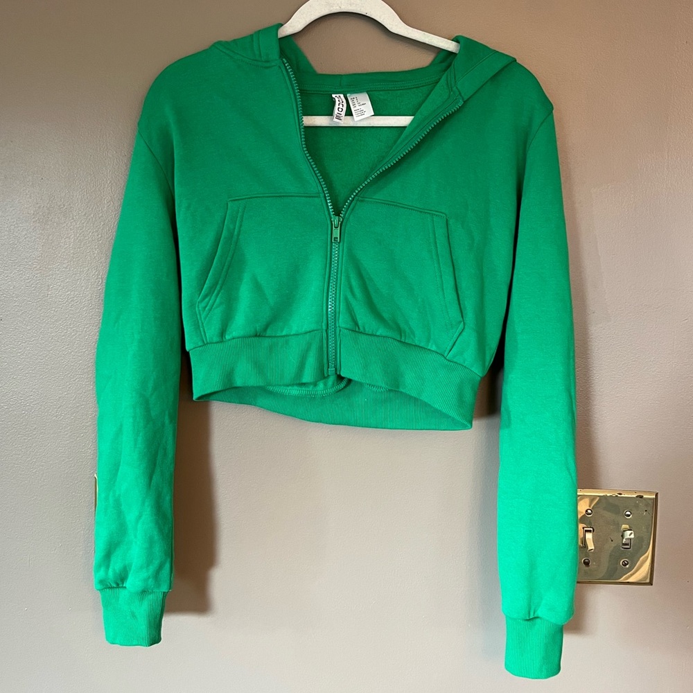 H&M Divided cropped green zip up sweatshirt